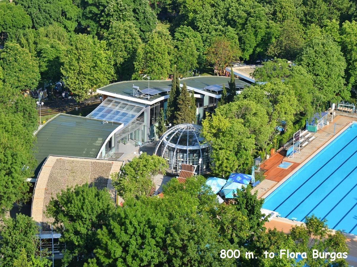 4U Apartment - Gurko Burgas Stad Buitenkant foto